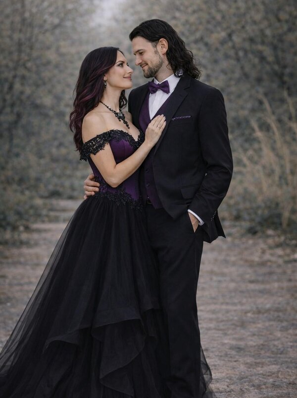 Anzug_Gothic_schwarz_lila