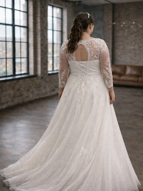 Curvy_Brautkled_Ärmel Curvy_Brautkled_Ärmel