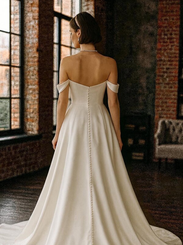 Hochzeitskleid_Knopfleiste_Satin_Schlicht_clean