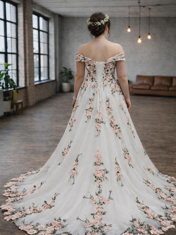 Kleid_Hochzeit_Blumen_Floral_Sommerhochzeit_plussize